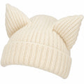 Beige Strickmütze mit Katzenohren
